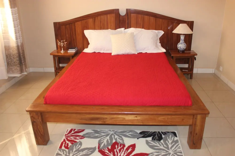 Vannie Hotel