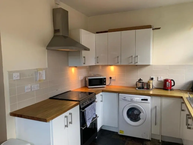 2 Bedrooms Cottage