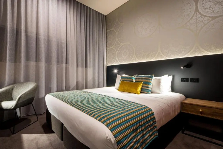1 Bedroom Suite