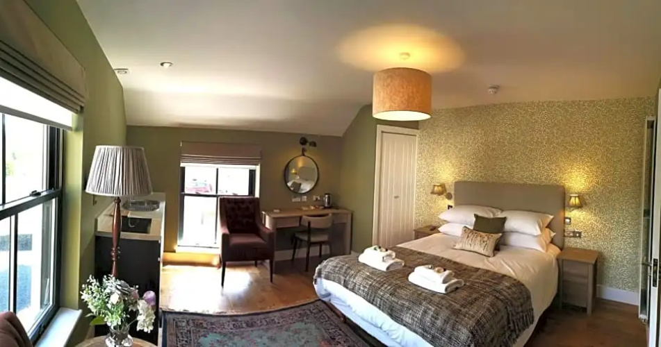 The Anglesey Hotel