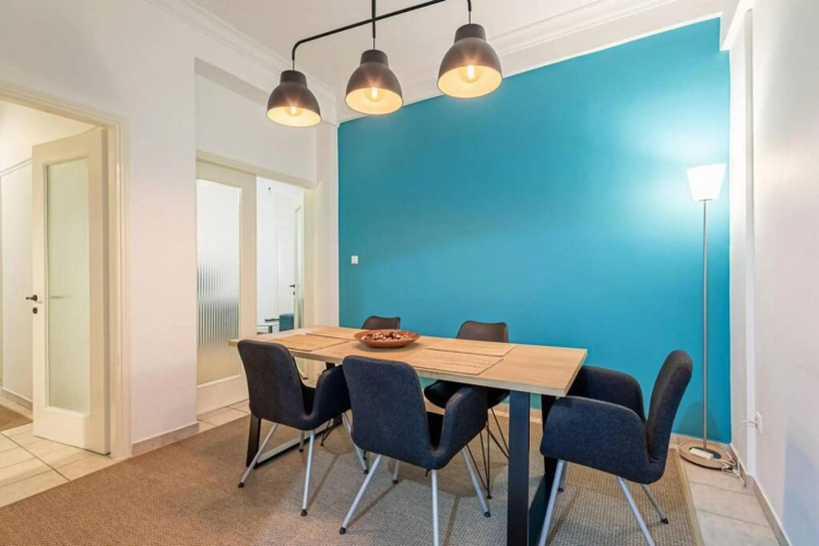 Roubnb 2 Acropolis Apt
