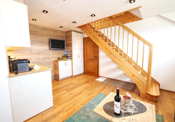 1 Bedroom Duplex Apartment with balcony