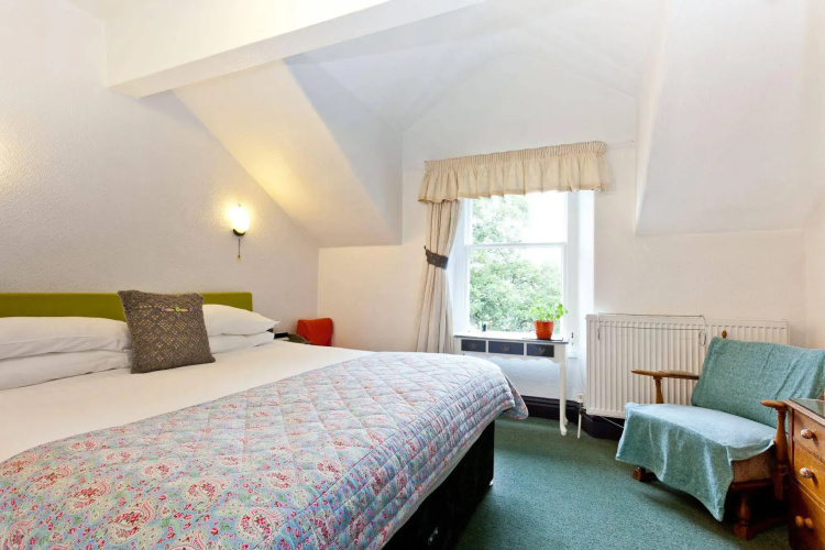 Lyndhurst Guest House