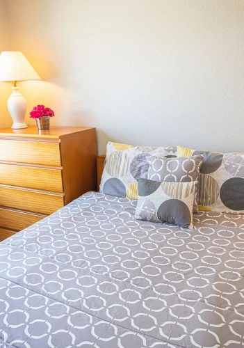 2 Bedrooms Cottage