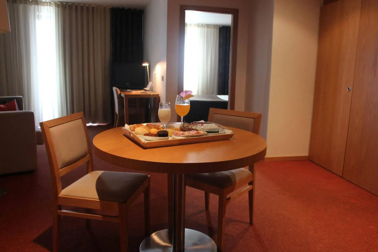 Paredes Hotel Apartamento