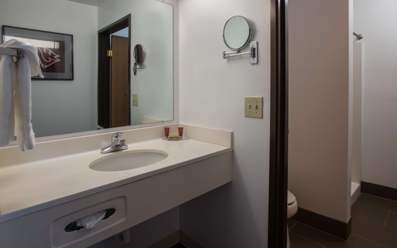 Coast Hilltop Inn photo 10