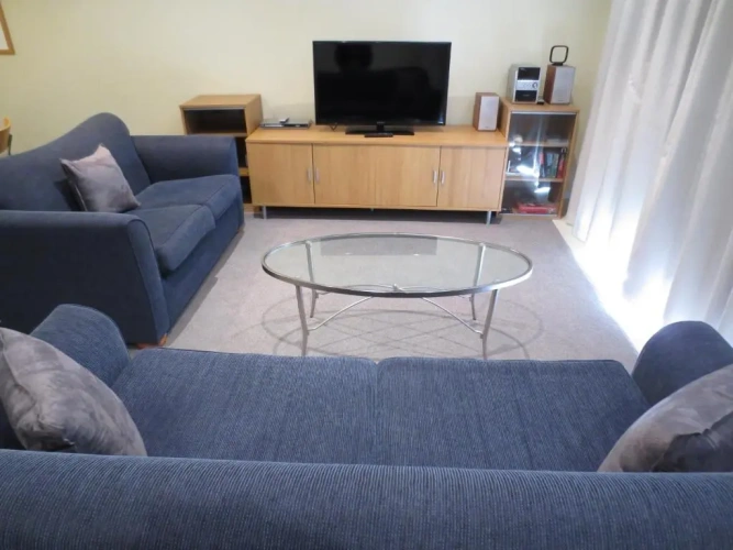 1 Bedroom Apartment with harbour view