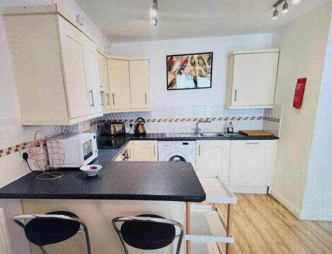 Flat 4 Pembroke Court