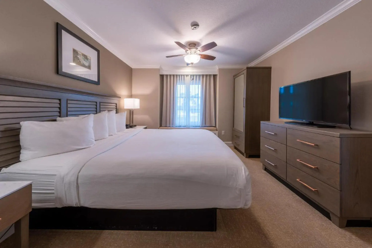 Carlsbad Inn Beach Resort