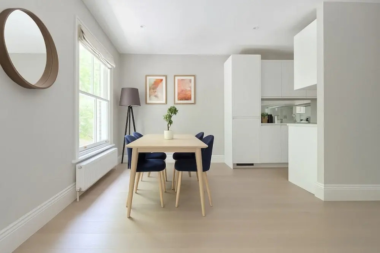 1 Bed Flat near Westfield