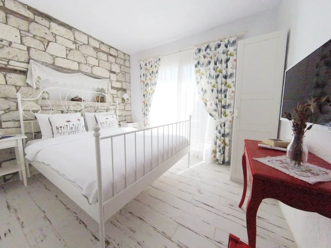 Standard Double room with garden view