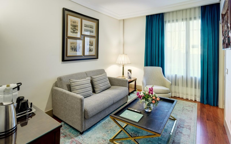 Sercotel Gran Hotel Conde Duque photo 8
