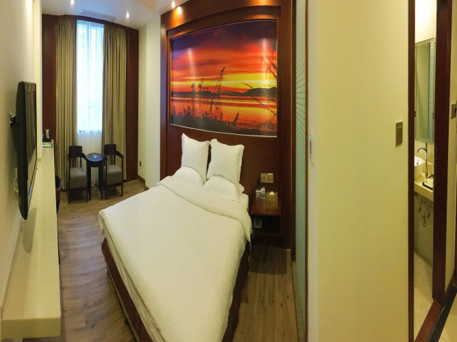 Lu Yue Hotel