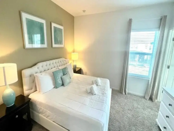 Sonoma Resort, Private Pool, and Much More!!
