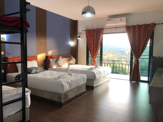 Deluxe Family room
