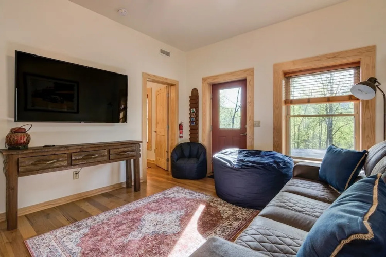 Lakey Gap Lodge - 4 Br Cabin