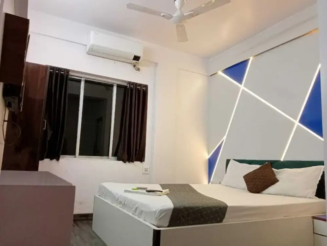 Hotel Green Leaf by Stays Easy