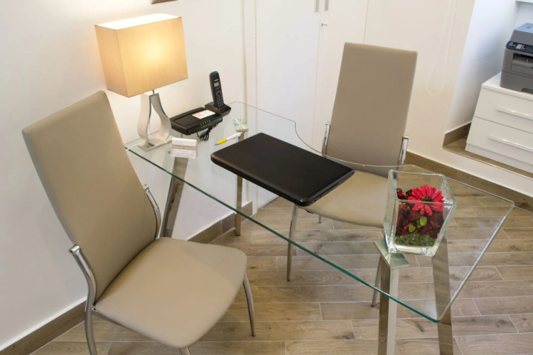 Colonna Luxury Suites