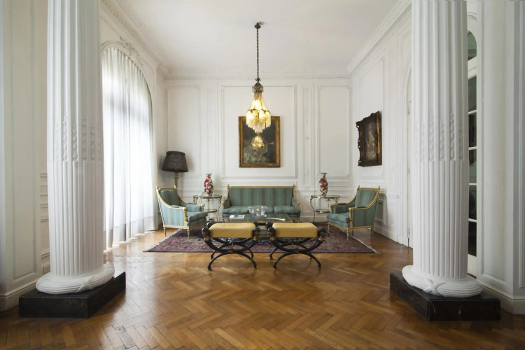Leonardo Da Vinci Residence