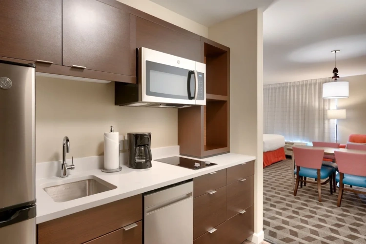 1 Bedroom Suite