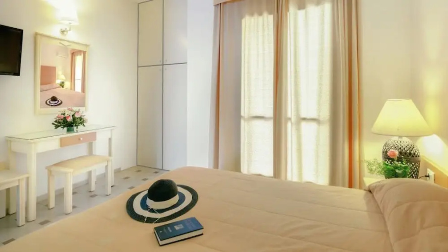Di Mare Hotel & Apartments