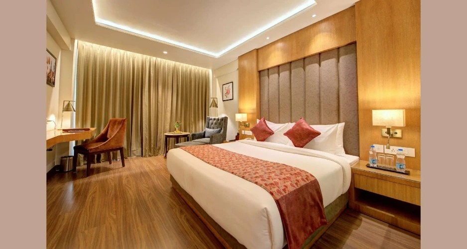 Deluxe Double room with balcony and with view