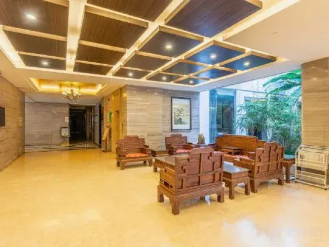 Garden Hotel