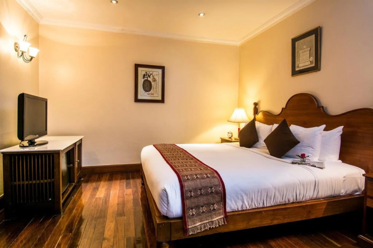 Savoy Hotel Yangon