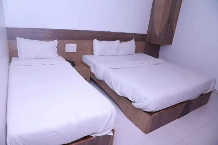 Hotel Kewal