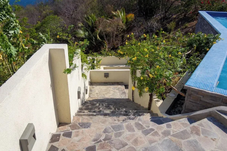 Casa Sacre