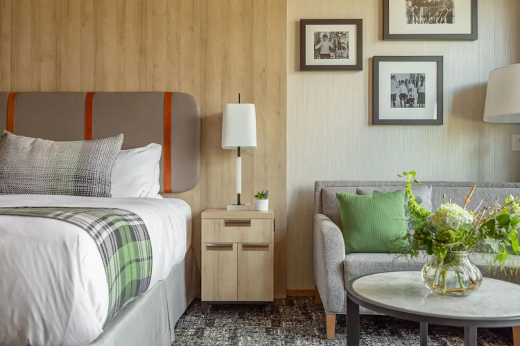 Headwaters Lodge at Eagle Ranch Resort