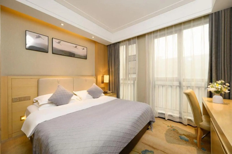 Hongxing Holiday Hotel