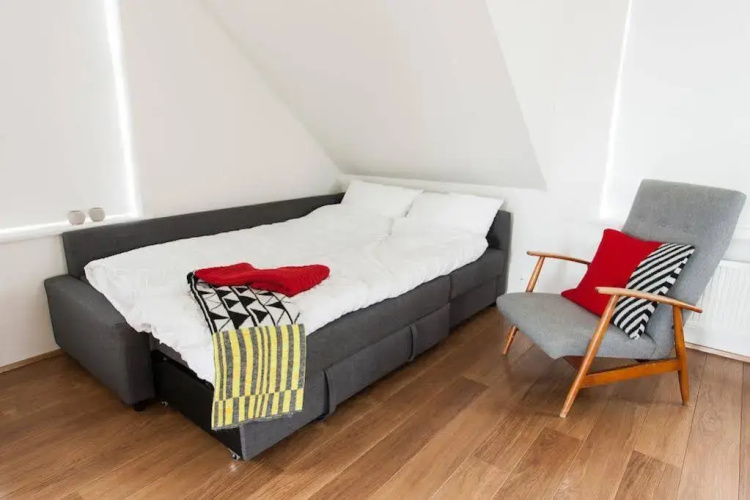 Mengi Apartments