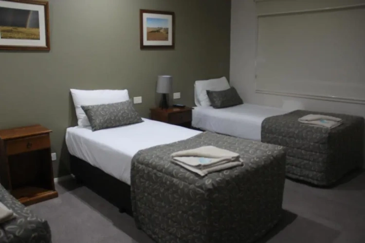 Twin Suite