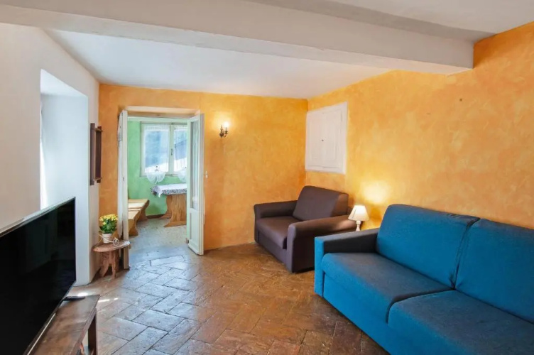 Lovely House on Lake Lugano