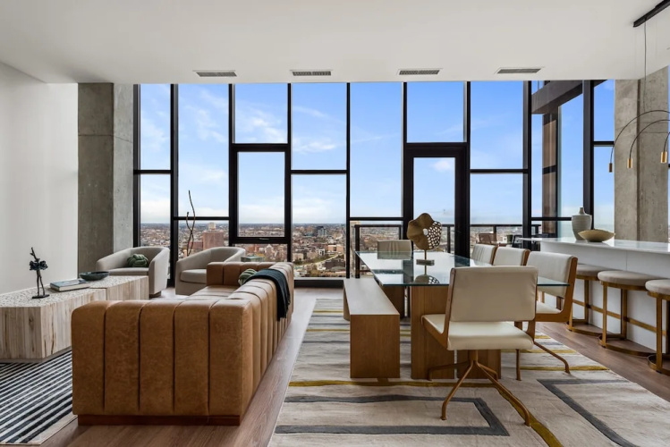 3 Top Notch Penthouses Ideal for Large Groups
