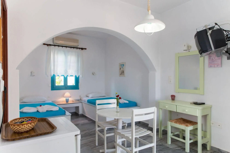 Ragousis Apartments