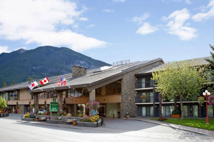 Banff Park Lodge photo 13