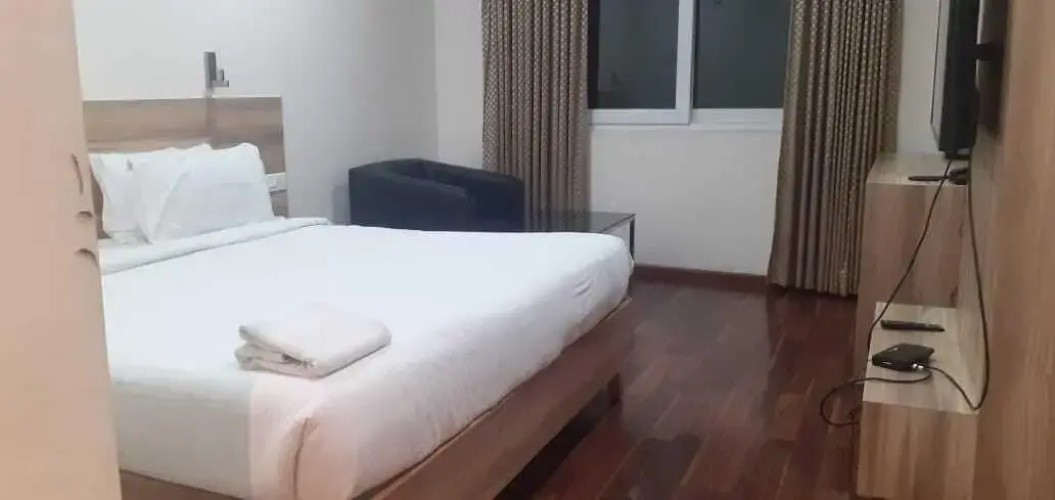 Hotel Rn Grand