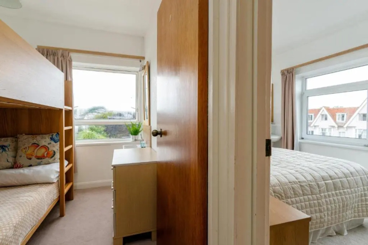 Torland Seafront Hotel