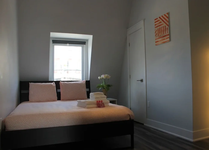 3 Bedrooms Luxury Apartment with city view