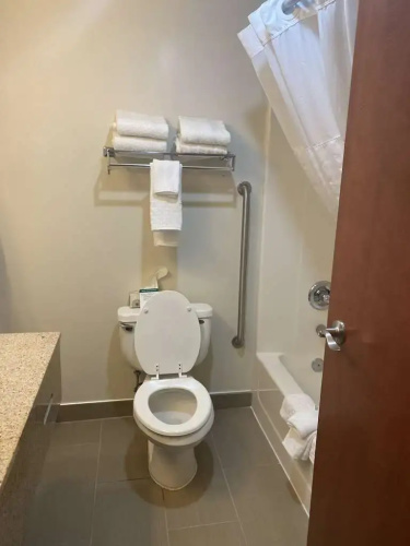 Surestay By Best Western Grayson