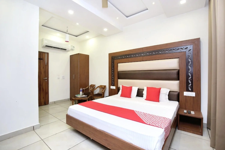 Deluxe Double room