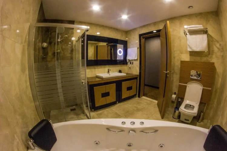 2 Bedrooms Family Suite with view