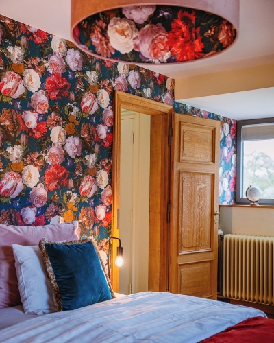 Comfort room