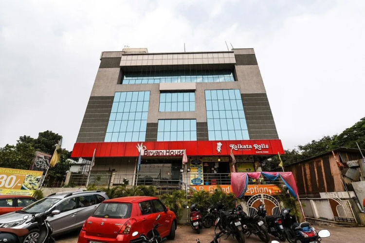 Oyo 6285 Hotel Ar Grand - Visakhapatnam
