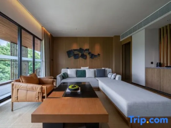 1 Bedroom Double Suite