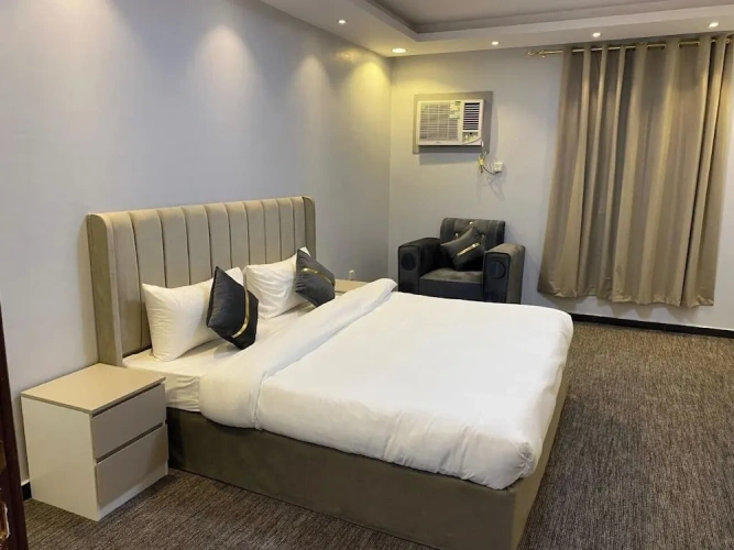 Deluxe Suite