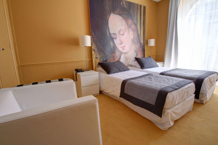 Hotel Cecyl Reims Centre