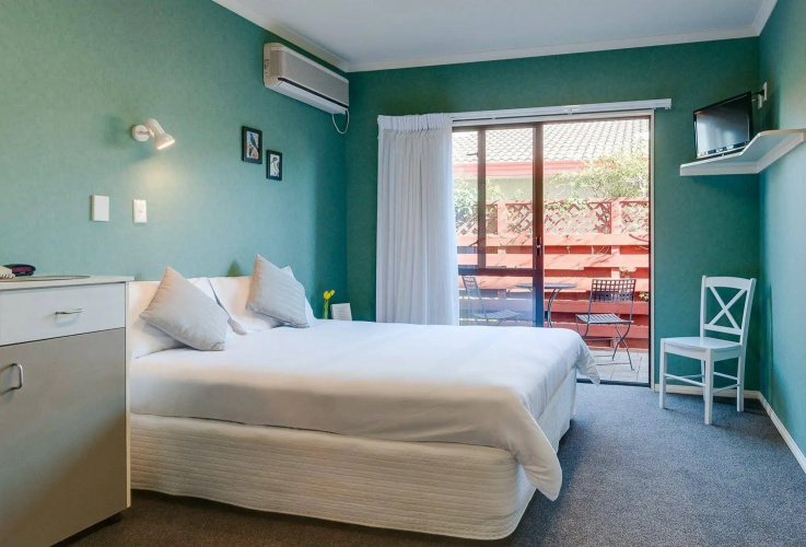 Parkside Lodge